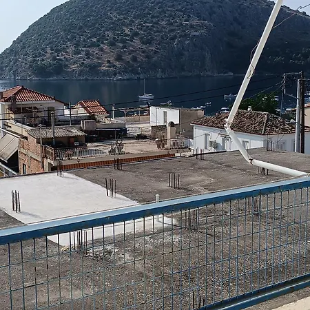 Konstantina Διαμέρισμα Τολό