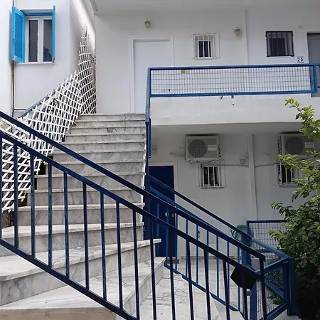 Konstantina Διαμέρισμα Τολό