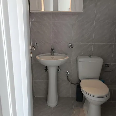Konstantina Apartment *